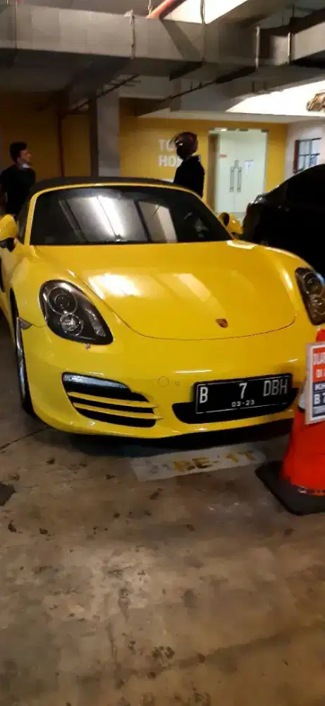 Kaca film mobil dan gedung