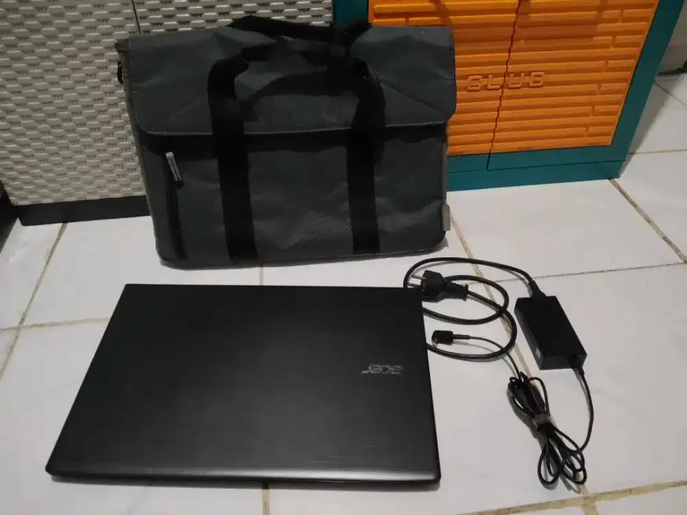 Acer E5-575 core i3 gen 6th 15.6inch Notebook minus battery drop lain