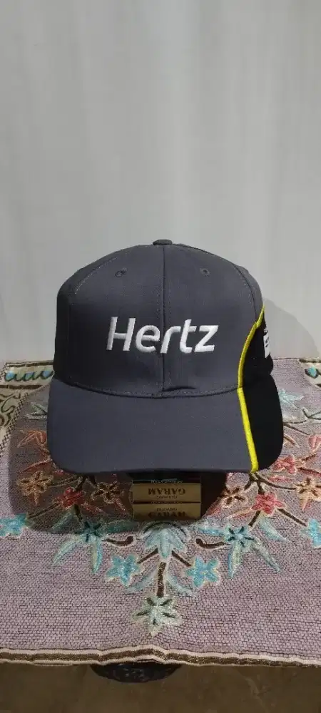 Caps CFS
Hertz x Porsche
All size
Full tag