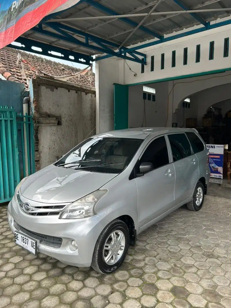 mobil xenia r delux 2014 manual