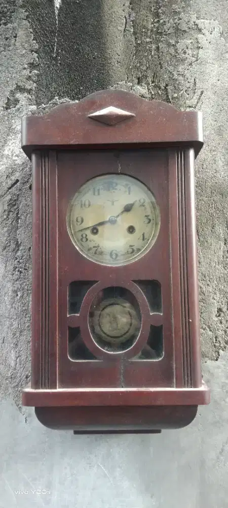 Jam antik Germany kecil