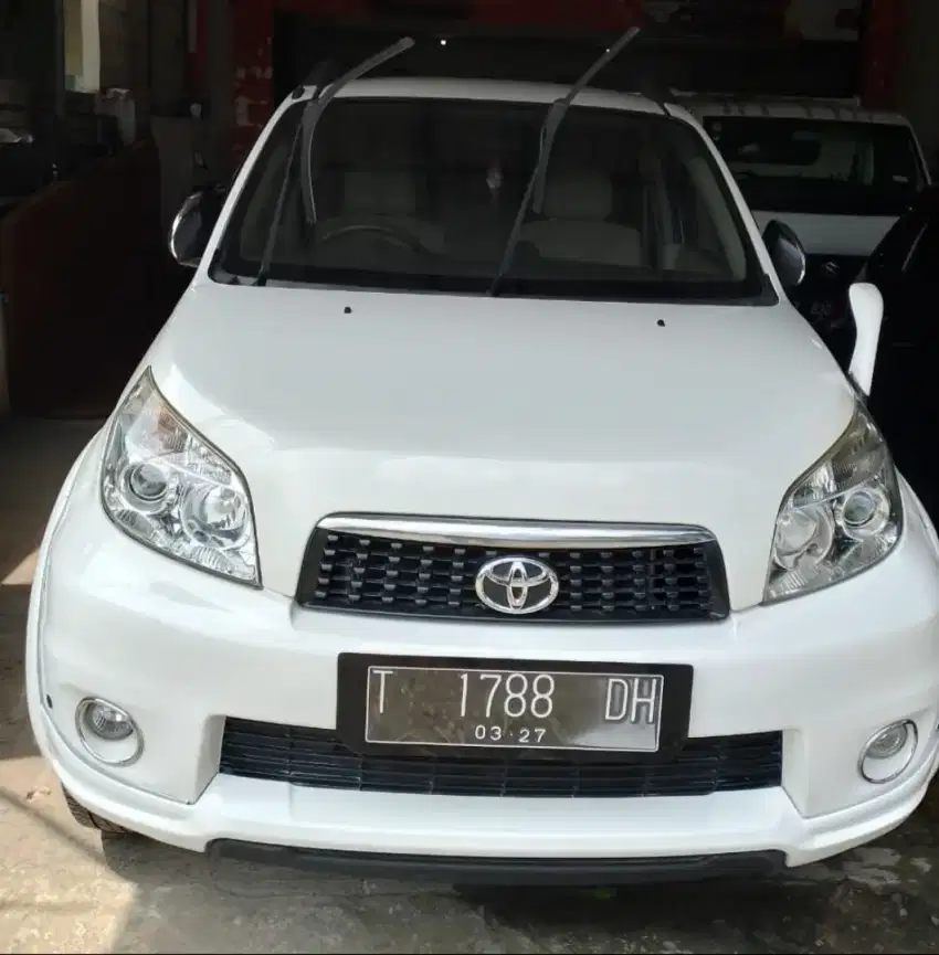 Toyota Rush s manual 2012