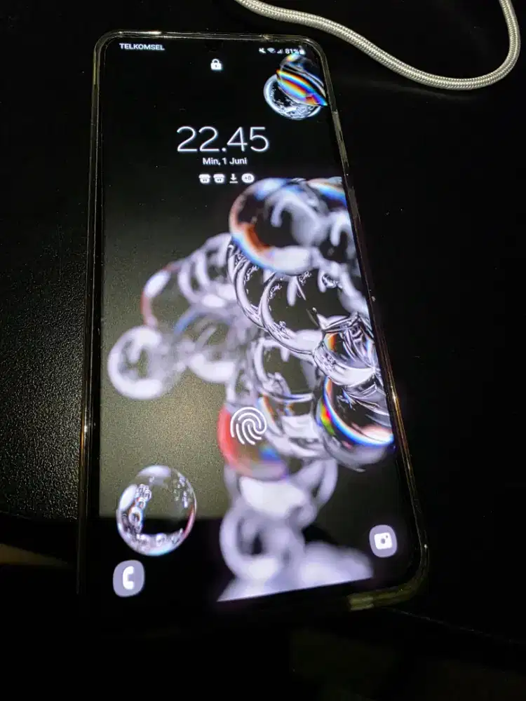 Samsung S 20 Ultra 128 Free SD card 60 GB