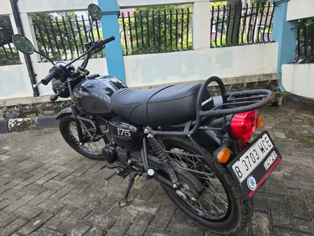 Dijual Black Beauty Kawasaki W175