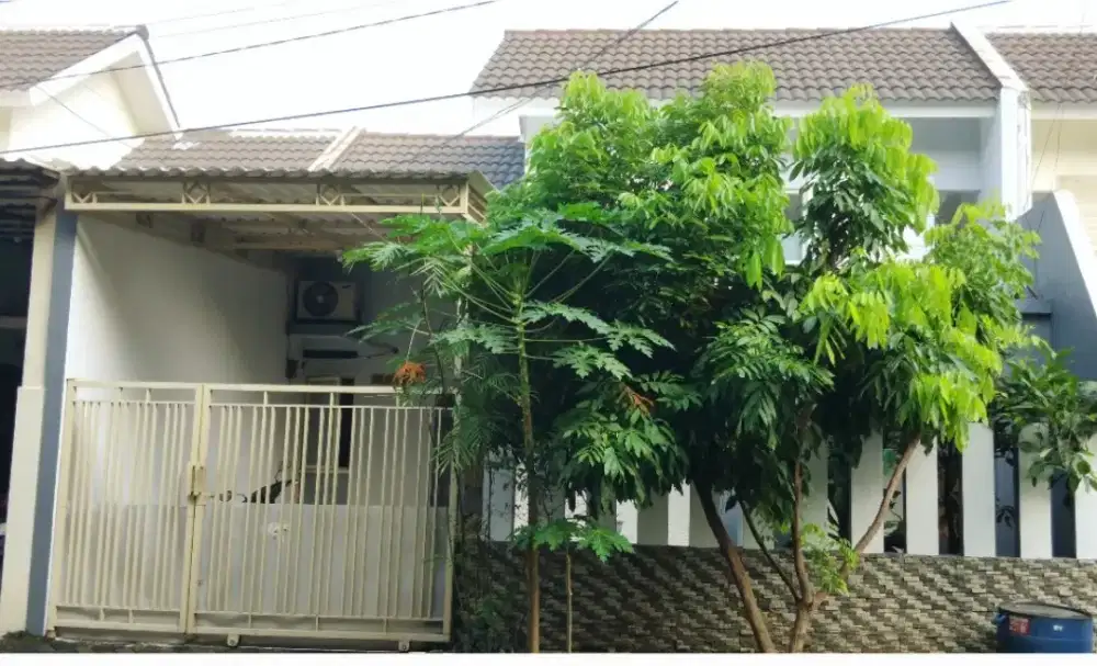 Rumah dijual Valencia garden, Puri Surya Jaya
