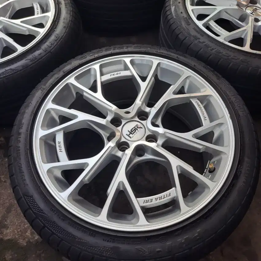 R17 jazz city vios yaris sigra calya xenia avanza livina freed latio