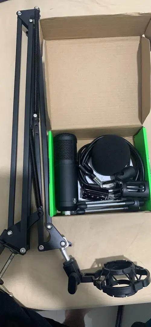 mic external Nemesis Apollo
