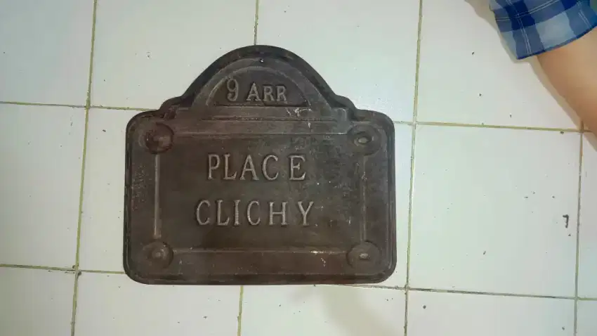 Pajangan dekorasi antik