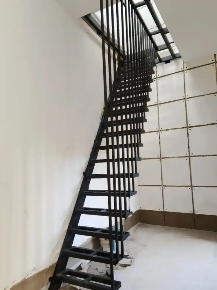 Tangga Jejak Kanopi Palembang Jaya