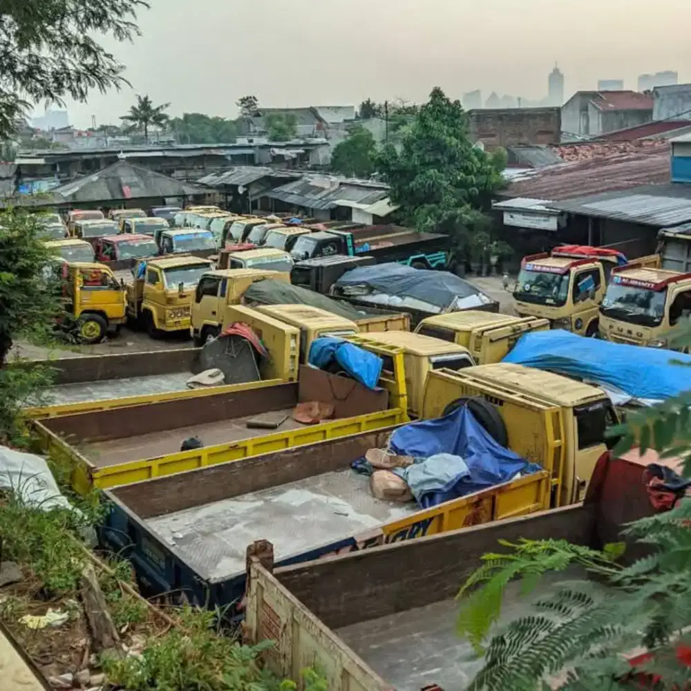 Tanah urug tanah merah puing