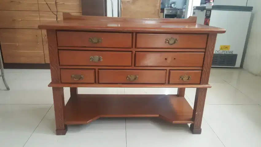 Meja Rias Lawas Dari Kayu Jati ( Klasik )