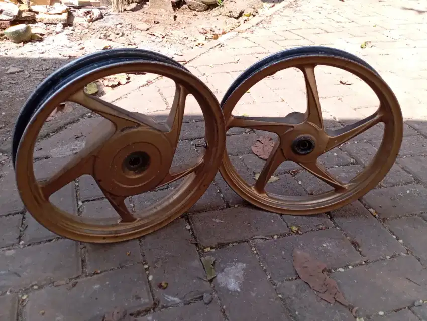 Jual velg motor Honda beat