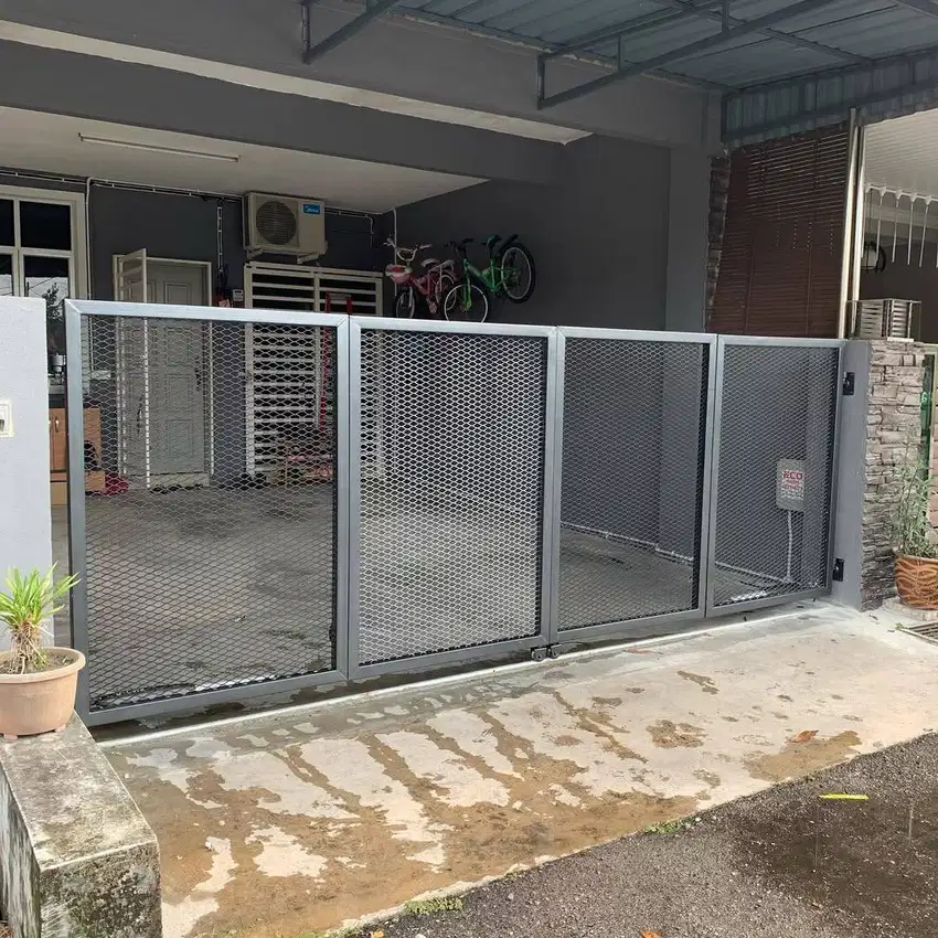 Gerbang pintu minimalis expanded