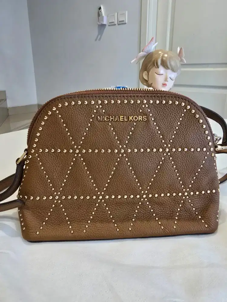 Preloved tas michael kors