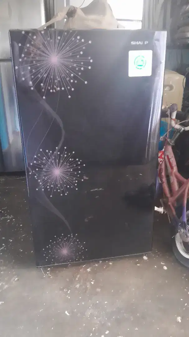 Kulkas sharp 1 pintu