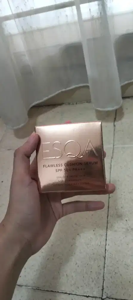 cushion ESQA Cosmetics