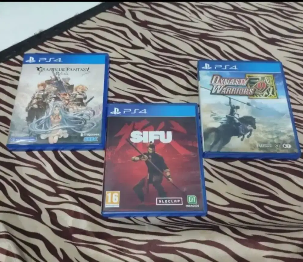 BD PS4 kondisi normal