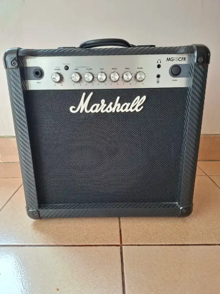 Ampli gitar marshall MG15 CFR mulus mg 15