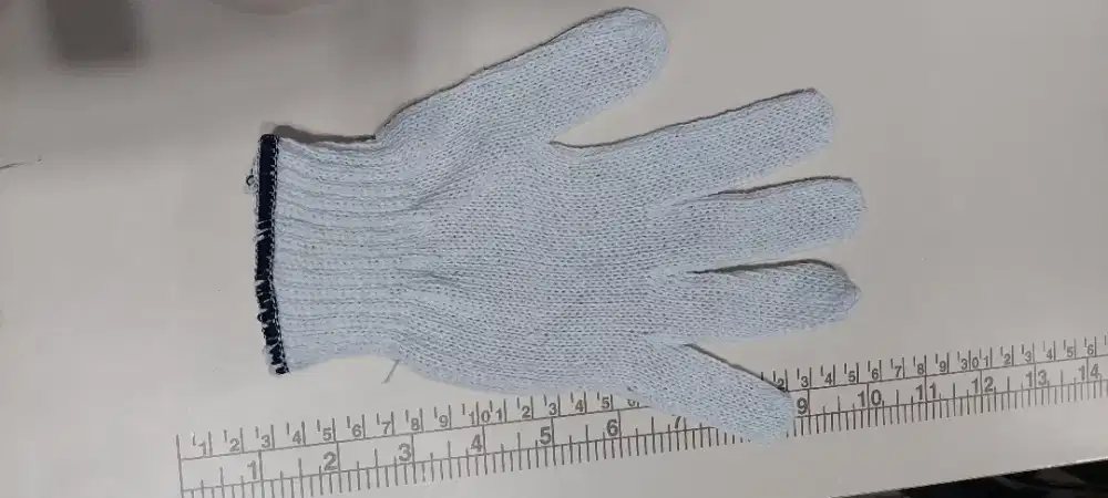 Sarung tangan benang