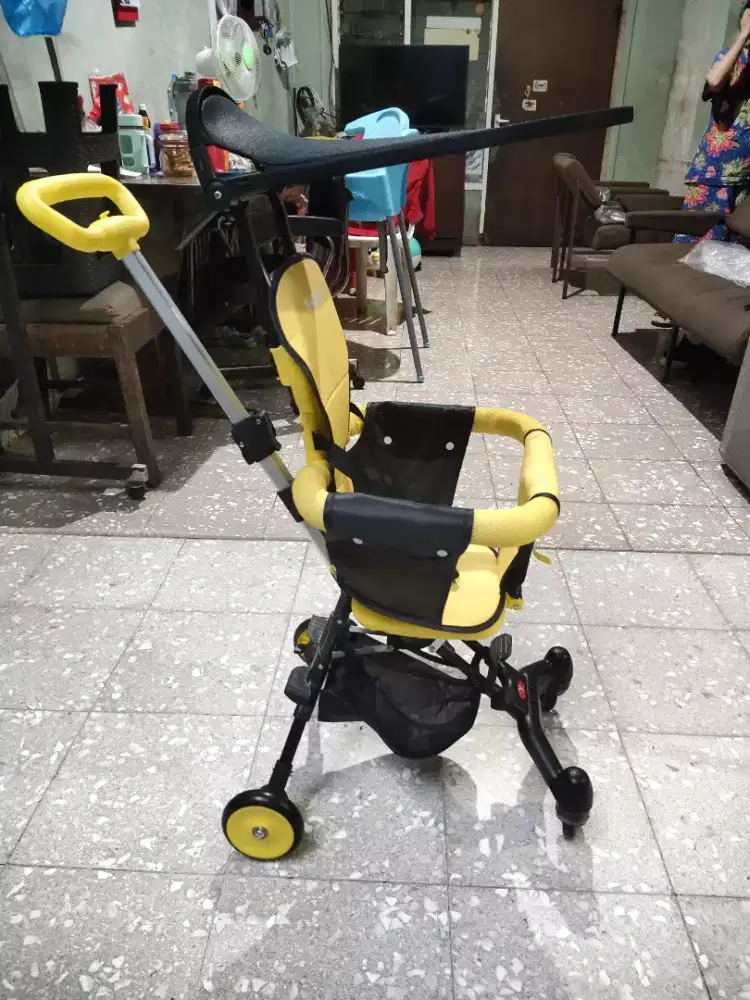 Stroller Baby / V baby / Balita Lipat Magic Stroller Baby 2 Way