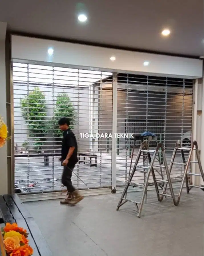 Terima Pasang Rolling Grille / rolling door jeruji stainless alumunium