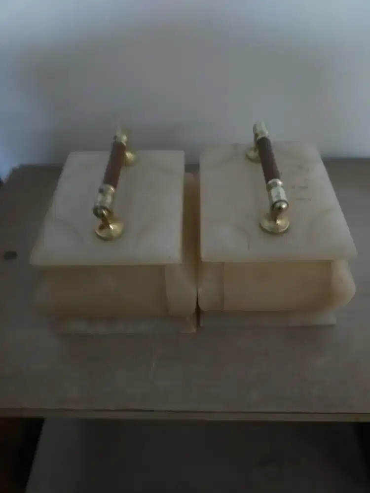 Asesoris rumah tangga kotak dari marmer