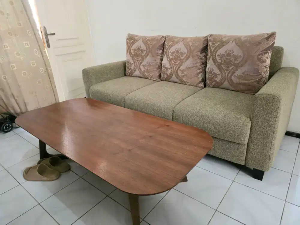 sofa informa 3 baris