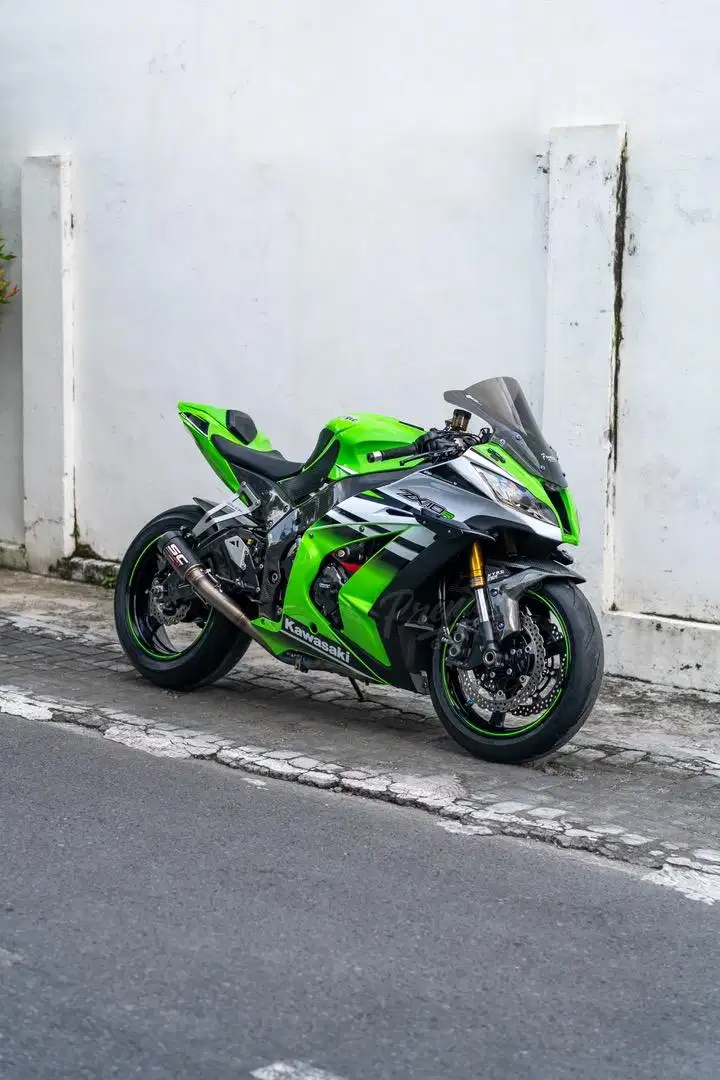 Low ODO : Moge Kawasaki Ninja ZX10r 2015 Anniversary 30th Edition