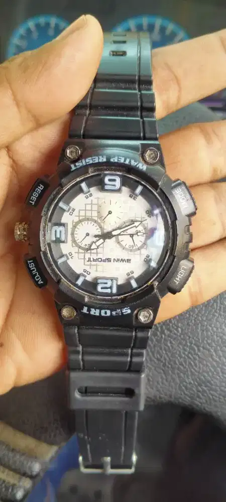 Jam tangan sport water resist
