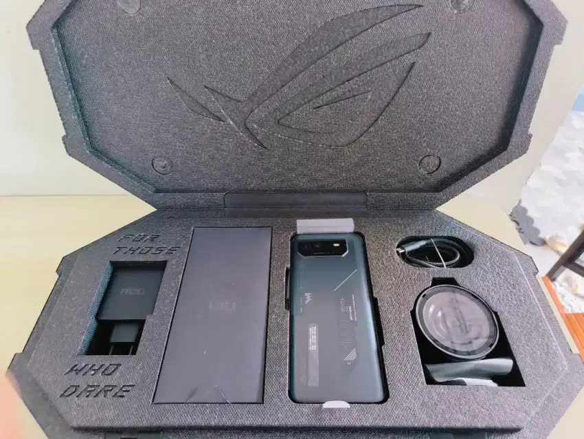 Asus Rog Phone 6 12/256 BATMAN Edition Garansi panjang
