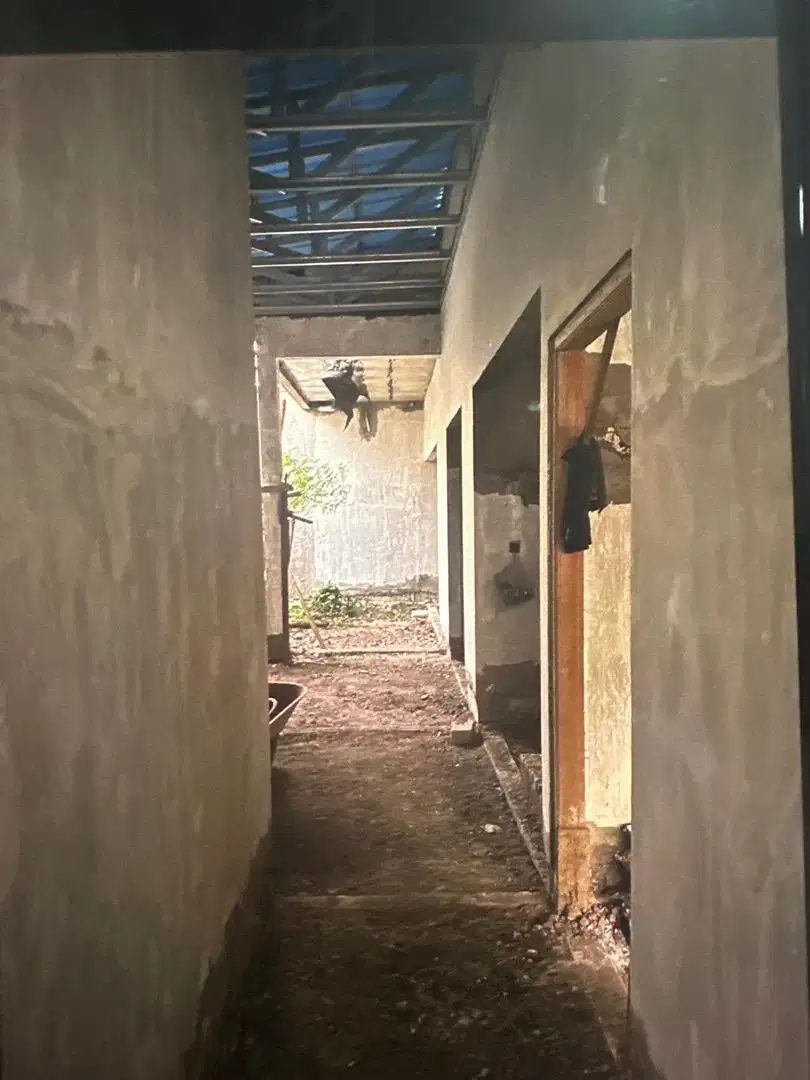Rumah Semi Jadi - Murah