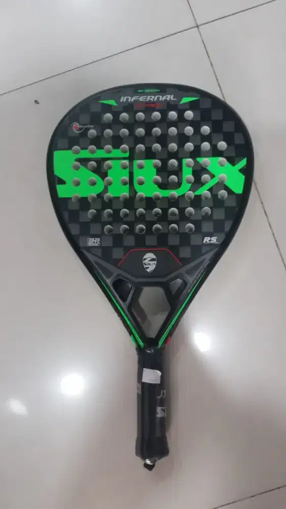 Raket Padel Siux Infernal