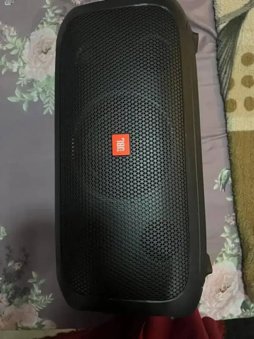 jbl partybox on the go plus mic