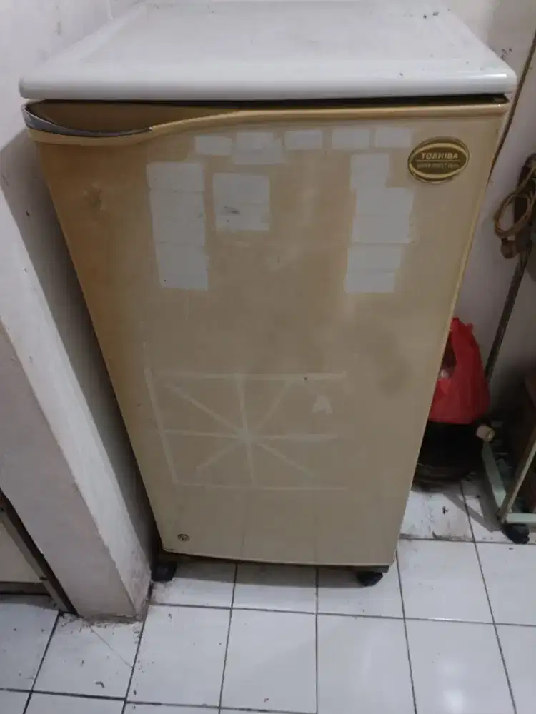 Kulkas 1 Pintu Toshiba