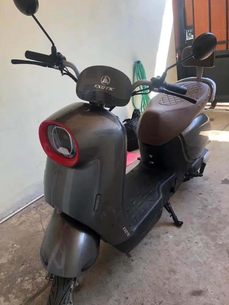 sepeda listrik varilux pro grey