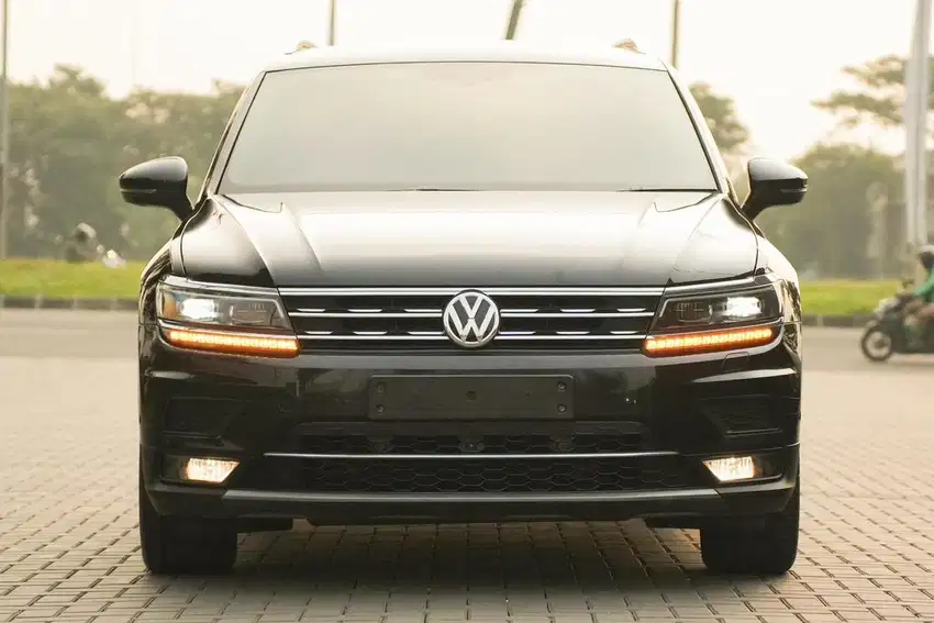Darth Vader! VW Tiguan 1.4 TSI CBU Black 2018