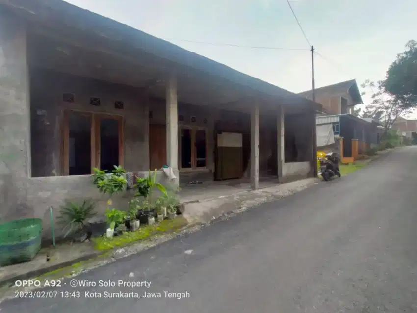 Rumah Induk dan kos Murah Mojosonggo Solo