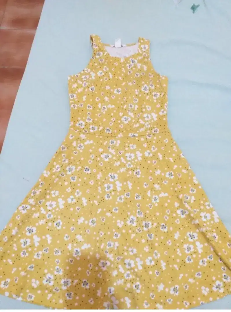 H&M dress yellow