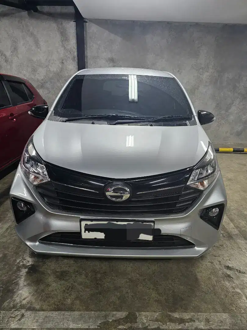 Dijual mobil sigra type R A/T 2023