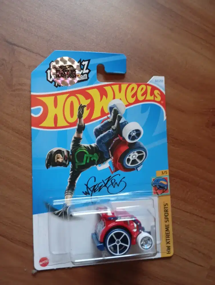 Hotwheels Wheelie Chair