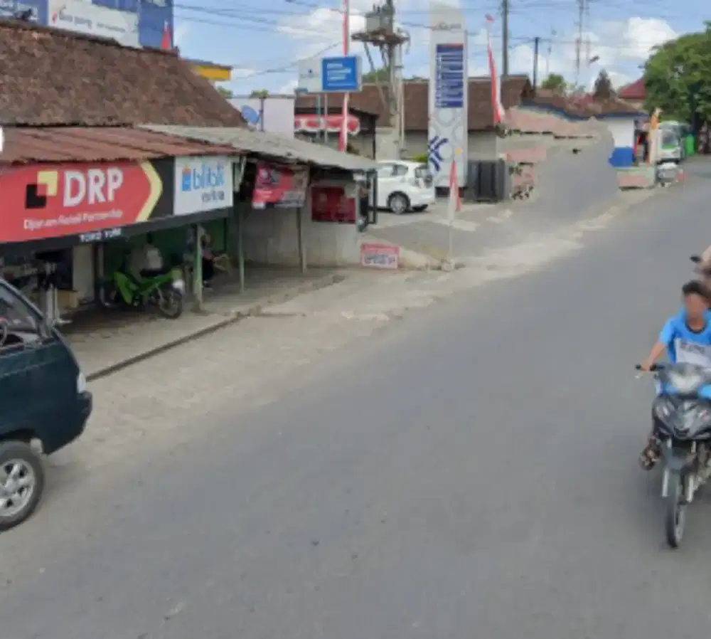 Dijual Tanah dan bangunan ruang usaha strategis Di praci Wonogiri