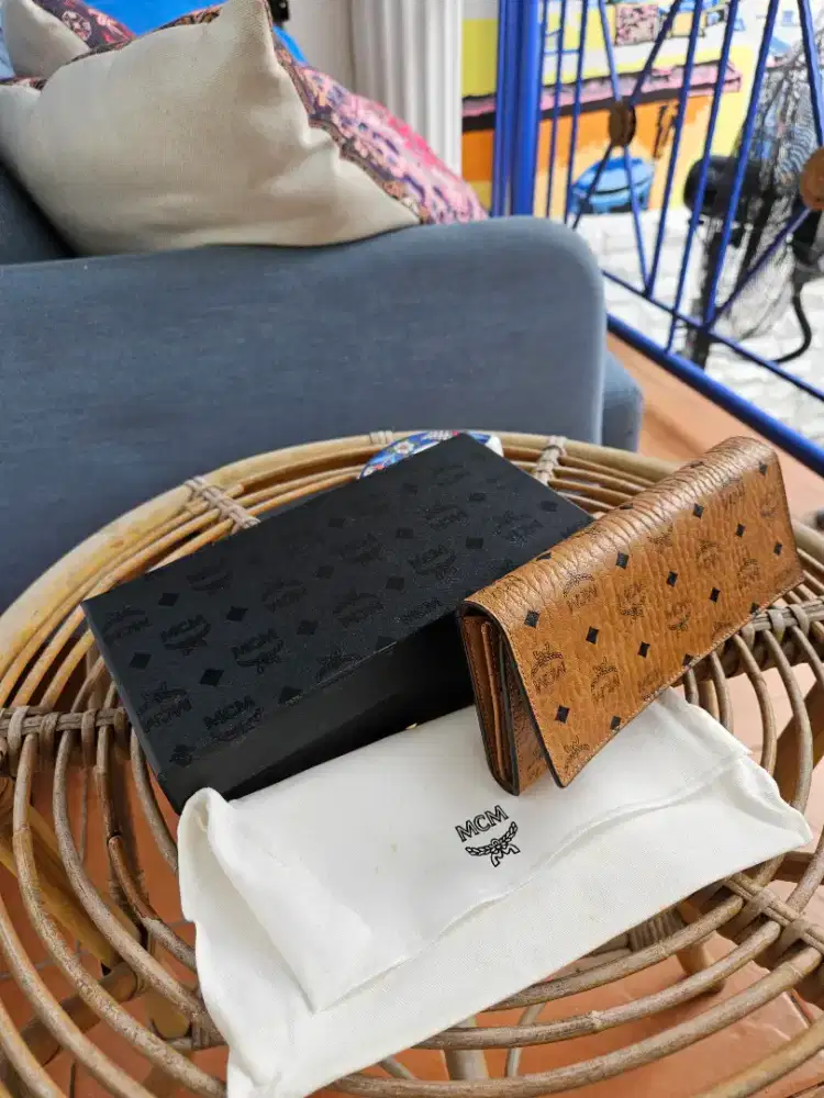 Dompet MCM long trifold