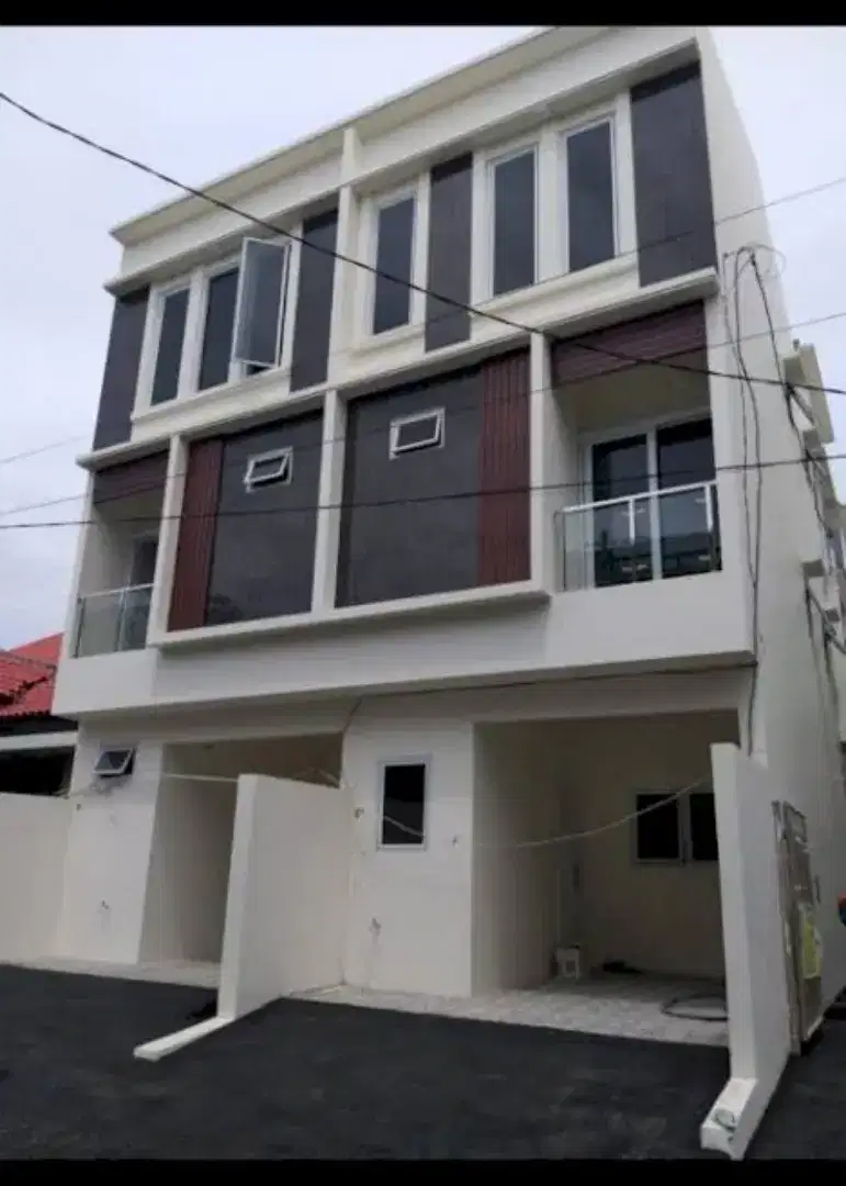 Kost Oemah Tandig Cempaka Putih Rawasari