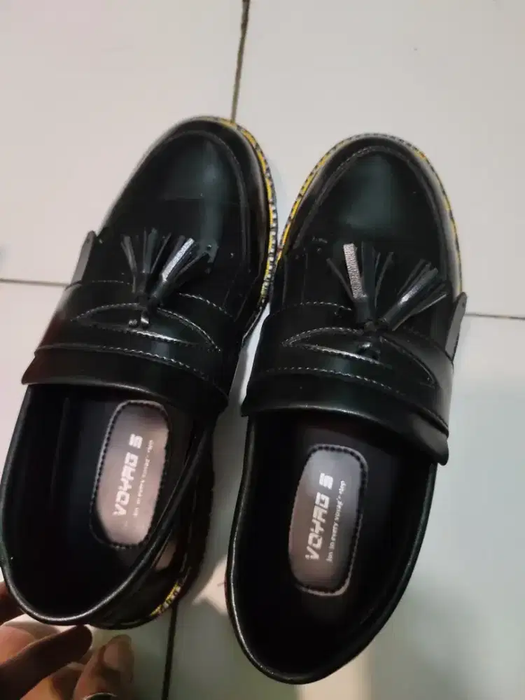 Sepatu dotcmart