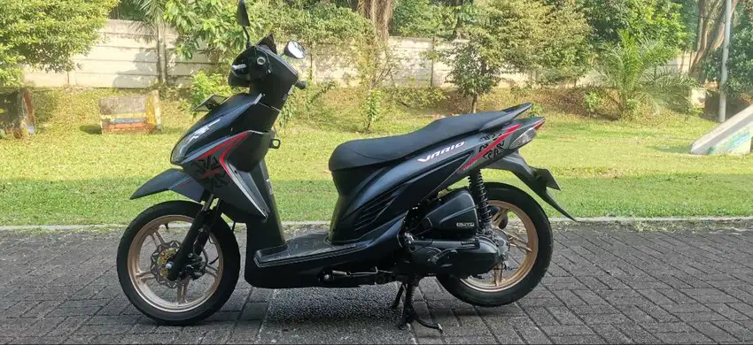 Honda Vario 110 Abu-Abu Tahun 2018 Km Rendah
