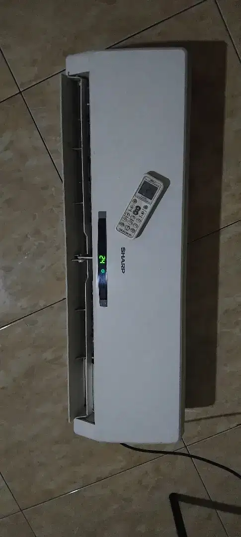 Kipas angin model ac remote