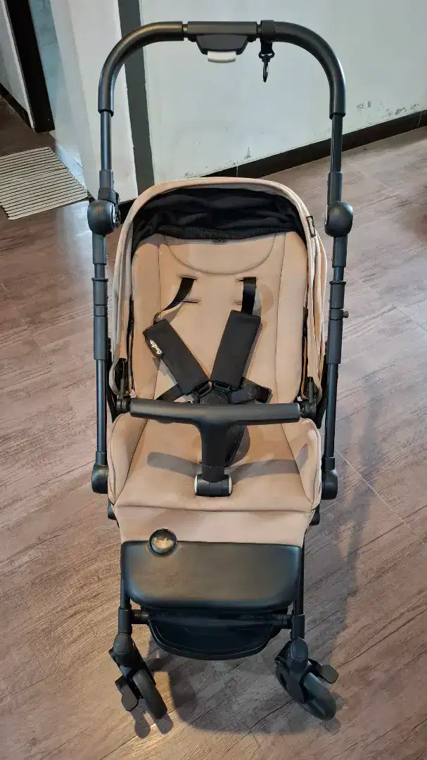 Jual Stroller Bayi COCOLATTE Versee Reversible Compact Stroller Brown