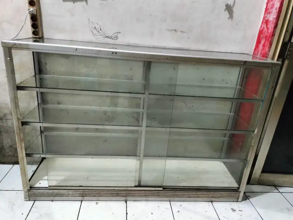 Rak Etalase Bekas ATK Fotokopi