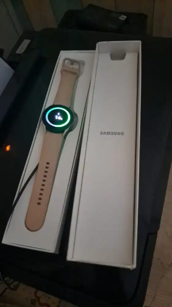 Samsung Watch 4 lengkap mulus