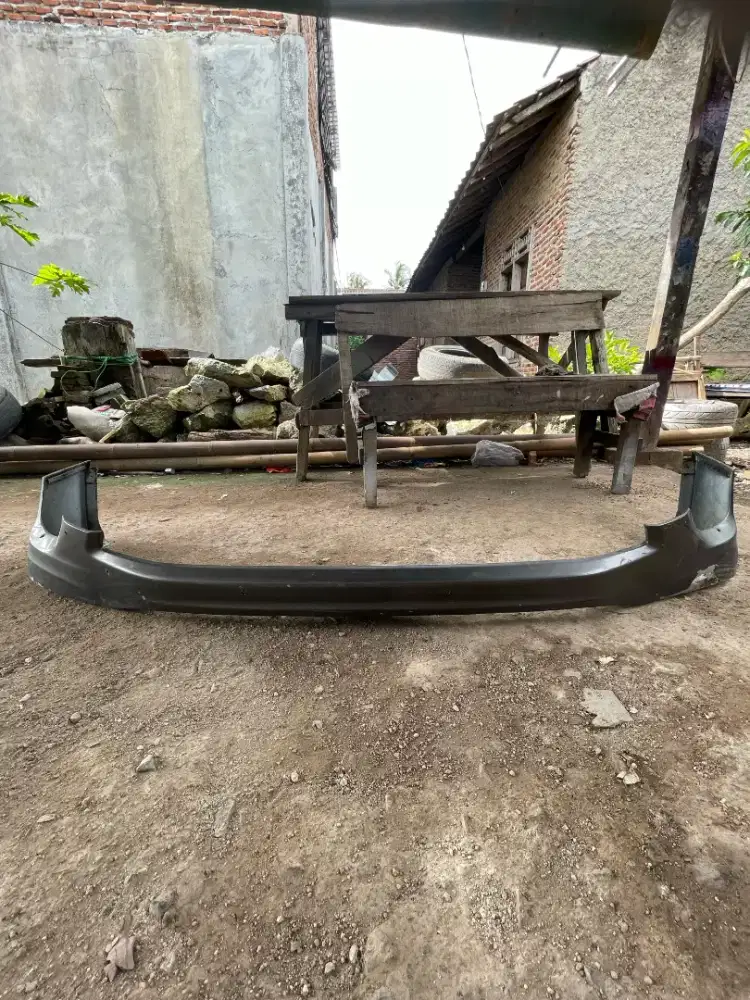 Bodykit depan inova 2012